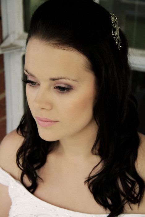 Bindi Kelly Make-up Artistry Pic 1