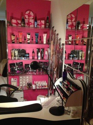 Kandy Beauty Bar Pic 2