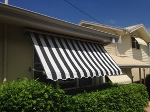 Northshore Canvas Pic 4 - pivot arm awning