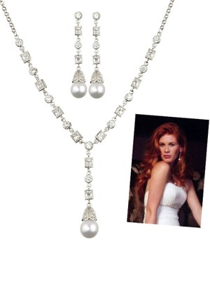 Alyssum Jewellery Pic 2 - Prive Antique Pearl Bridal set