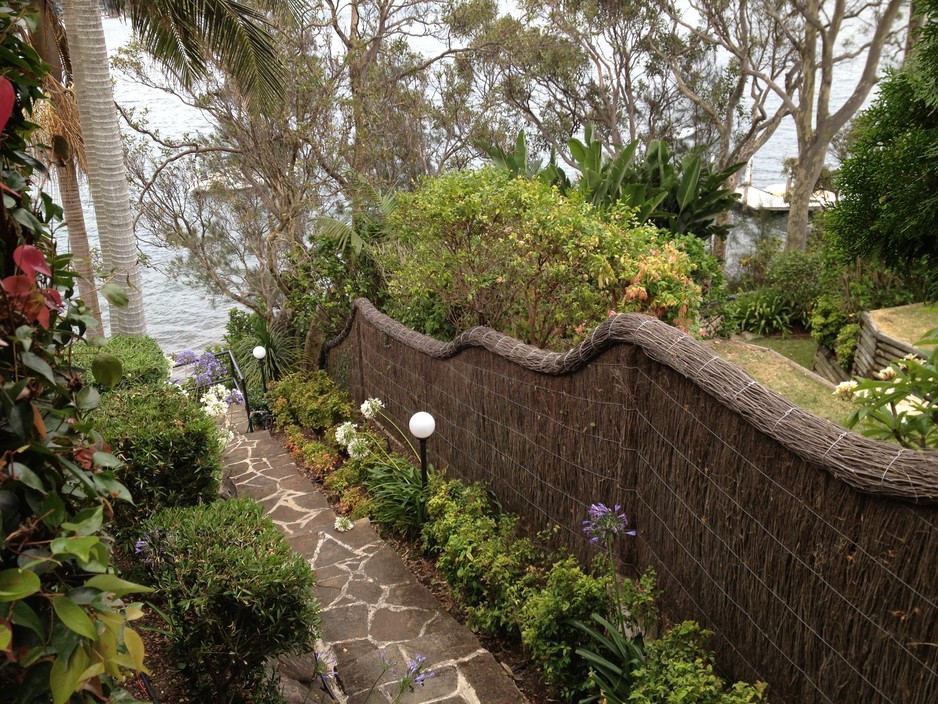 Majestic Brushwood Fencing Pic 1