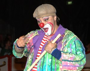 Ashton Entertainment Pic 2 - squiggy the clown