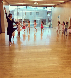 Pretty Little Ballerinas Pic 3