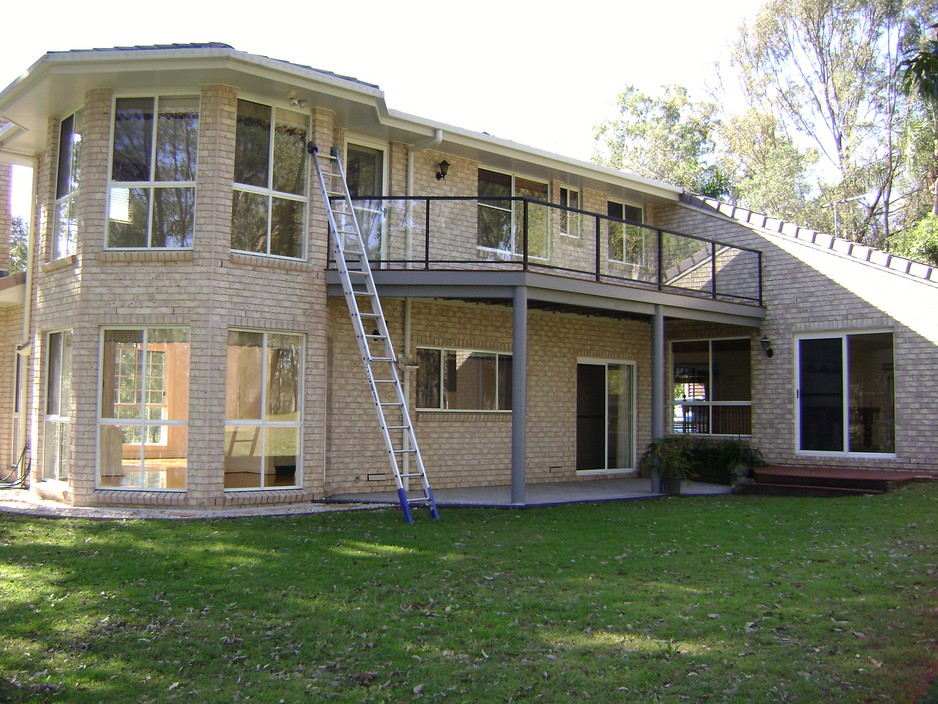 James Window and Exterior Cleaning Petrie Pic 1 - might want curtains in this bedroom