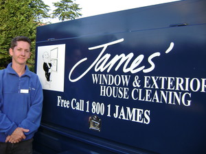 James Window and Exterior Cleaning Petrie Pic 5 - owned and operated by tony butterley