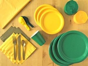 The Kit Source Pic 3 - Green and Gold Party Kit