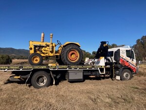 TP Tilt Tray & Hiab Service Pic 5 - Tractor transport