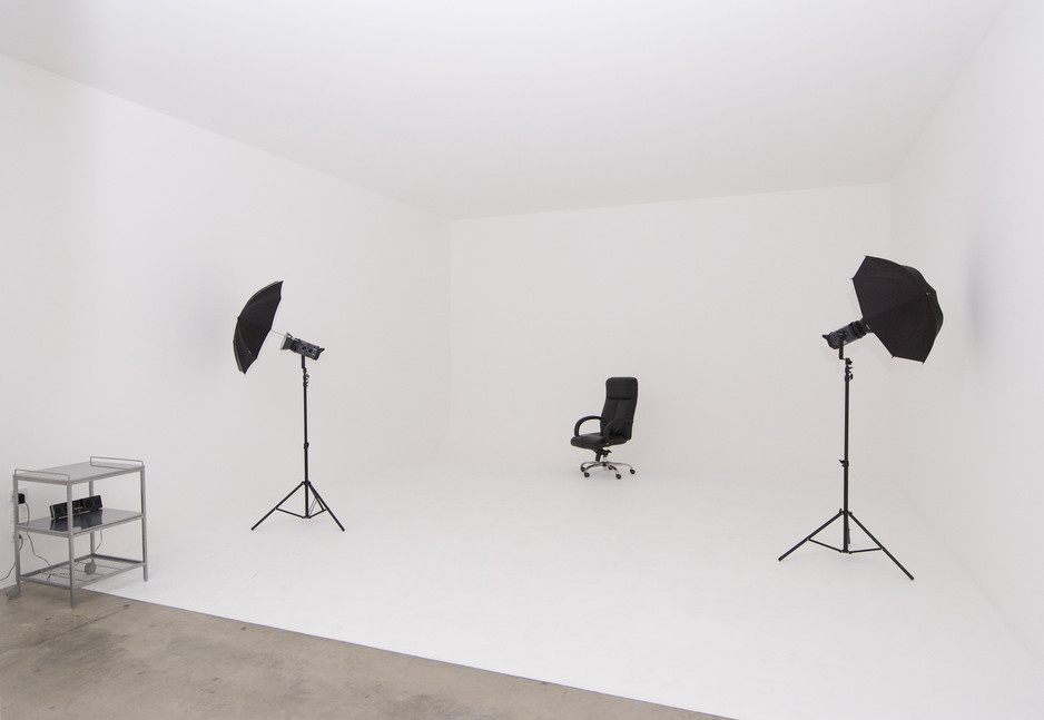 Moo Studio Pic 1 - Studio and lights