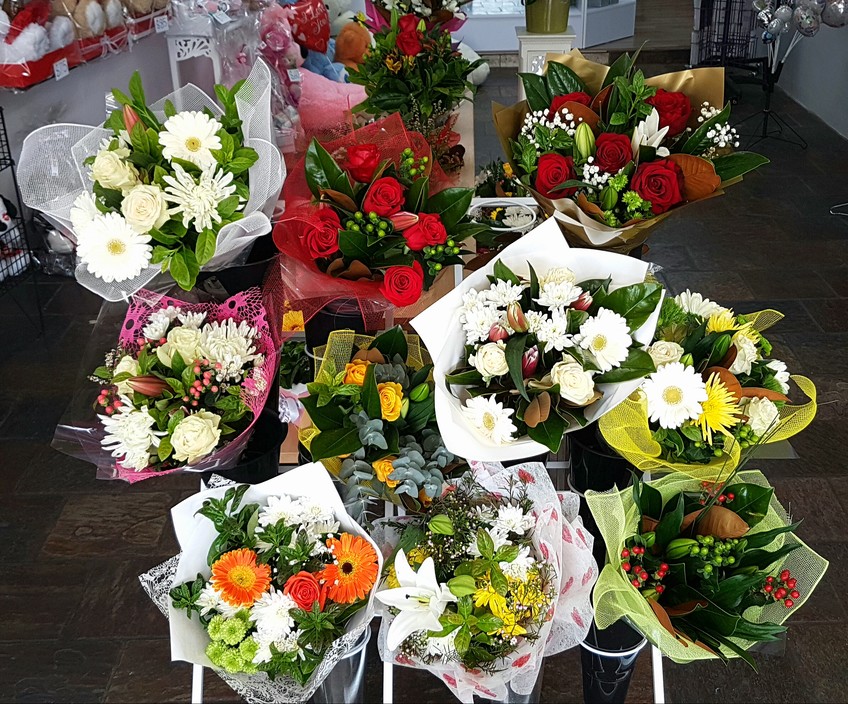 The Flora Bar Pic 1 - You name the occassion well have the bunch unbeatable quality and prices