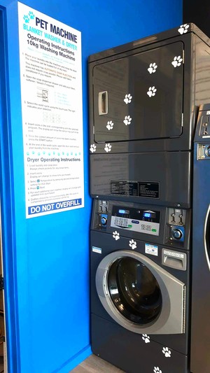 Ezy Wash & Dry Laundromat - Angle Vale Pic 3 - Pet Washer Dryer