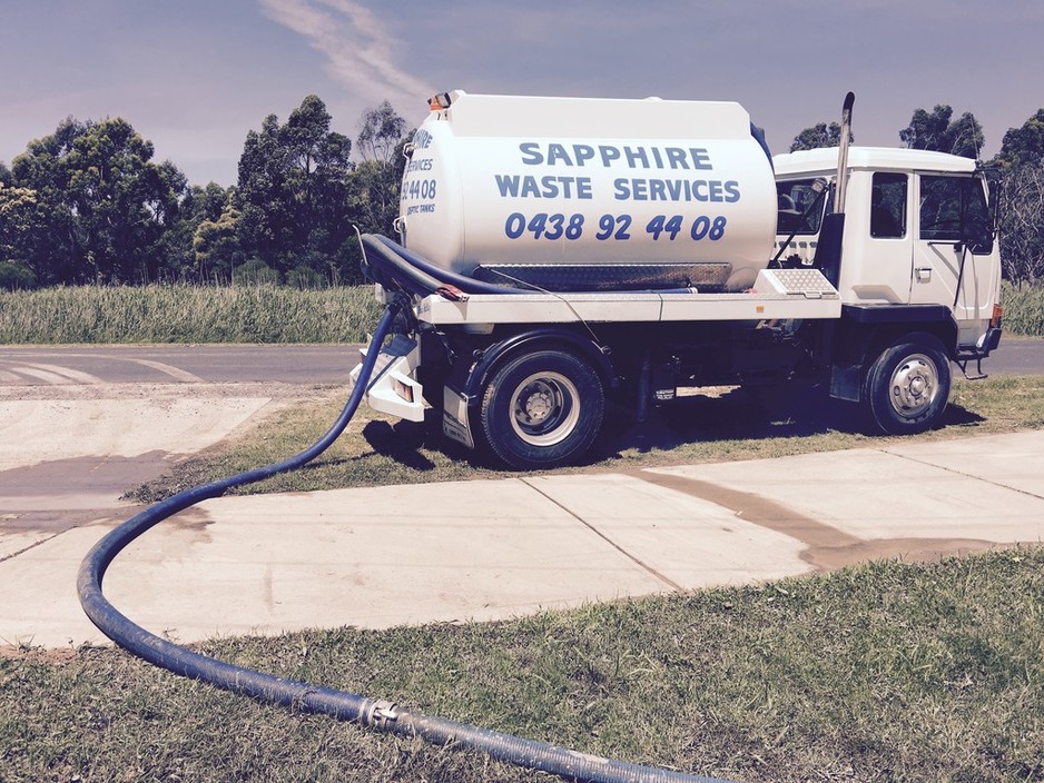 Sapphire Waste Services Pic 1 - 7000Lt vacuum pump truck Handy size for confined areas