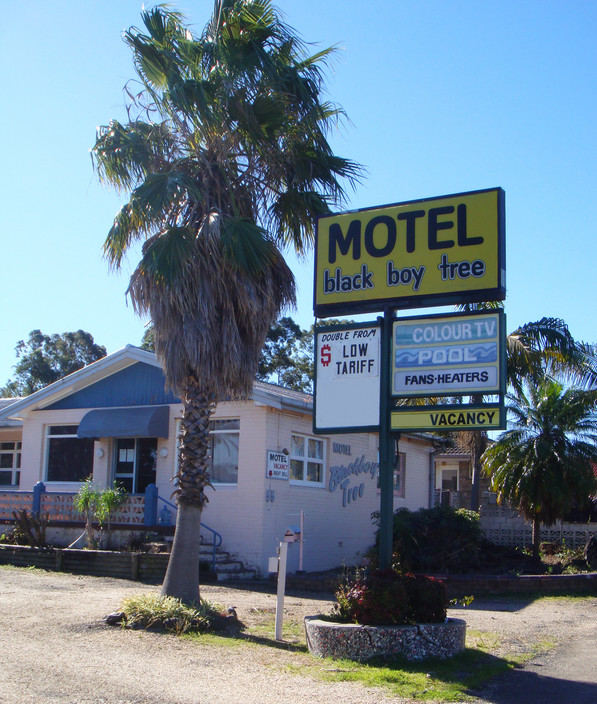 Blackboy Tree Motel Pic 1 - Motel Front