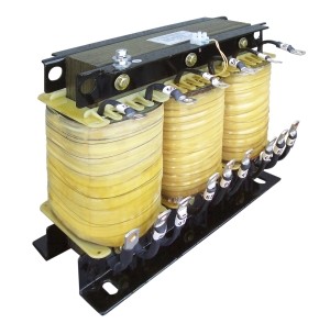 Altro Transformers Pic 5 - 3 Phase Auto Start Transformer 415V Output 50 65 80 100 Taps 3STHR 12STHR 30STHR Enclosures are also available in standard IP22 or weatherproof variations