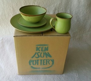 Ken Ison Pottery Pic 4 - Boxed Dinner Set