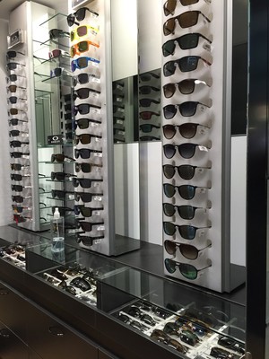 Sunglass Hut Pic 2