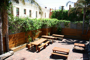 Glenelg Beach Hostel Pic 3 - Glenelg Beach Hostel beergarden