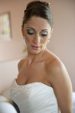 Hayley Maher Makeup Artistry & Spray Tanning Pic 4