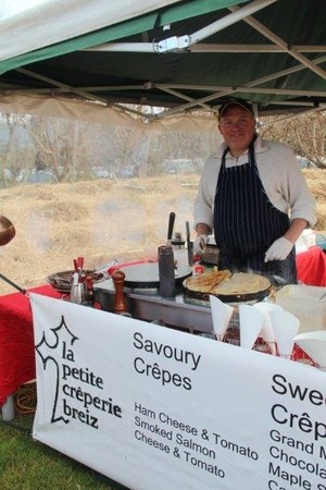 Yarra Valley Farmers' Market Pic 3 - Delicious filled crepes made while you wait