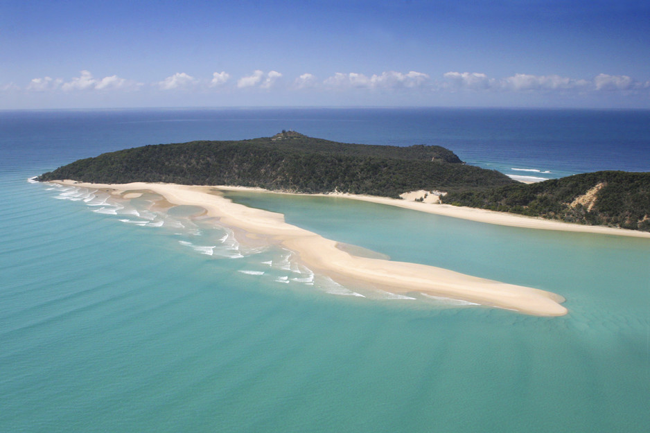 Rainbow Beach Surf School Pic 1