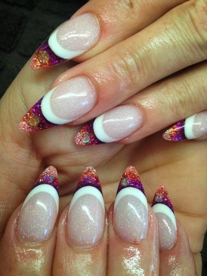 Jessica Rowe Nails Pic 4