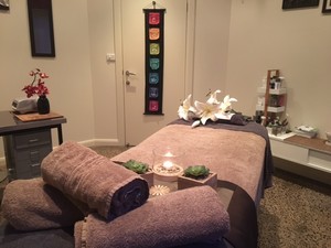 Lotus Wellbeing Massage and Beauty Pic 2 - Lotus Wellbeing Massage Waxing Brazilian Specialist Eye Brow Master Sculpting Shellac and Gelish polish Servicing Berwick Narre Warren and Beaconsfield Victoria