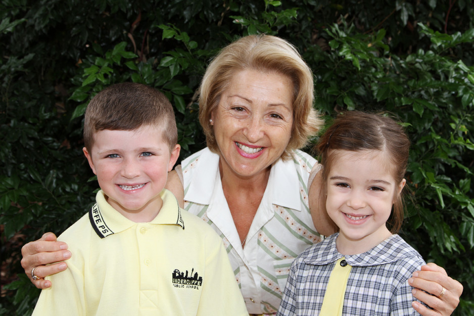 Undercliffe Public School Pic 1 - Helen Missiris Woman In The Middle