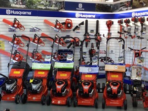 Outdoor Power Centre Pic 3 - Husqvarna Push Mowers Brushcutters Blowers Chainsaws