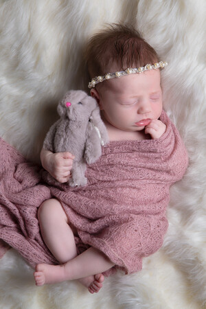 Ferguson-Lynch Photography Pic 4 - Newborn Sessions