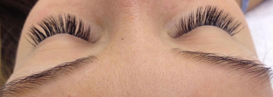 HD Brows and Lash Extensions By Hannah Pic 1