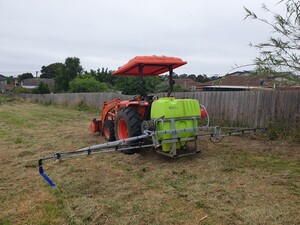 Yarra Valley Agriculture Pic 4 - Integrated Weed Management COL ACUP accredited SpotBroadcast spraying reduceeliminate broadleaf woody weeds species