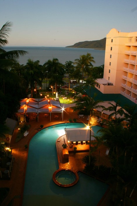 Rydges Tradewinds Cairns Pic 1 - Rydges Tradewinds Cairns Esplanade location