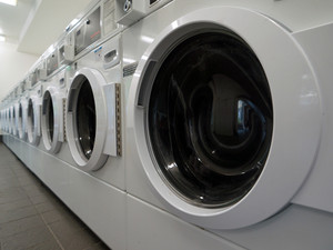 Brisbane Laundry Rentals Pic 3 - Coin operated front load washing machines