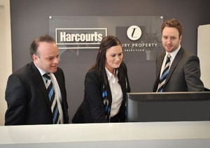 Harcourts Mawson Lakes Pic 2