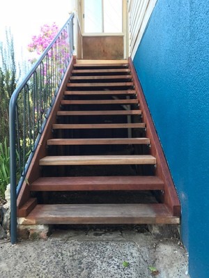 NT Handyman Services Pic 4 - Stairs afterwards