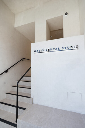 Oasis Dental Studio West End Pic 2