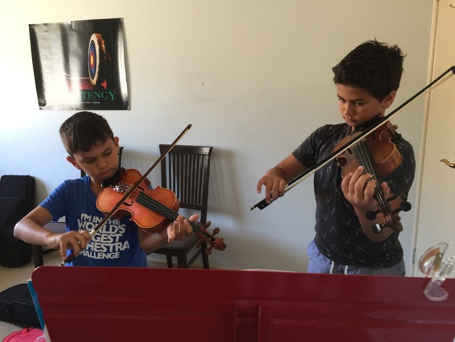 Amy's Music Studio Pic 1 - Violin lessons at Amys Music Studio