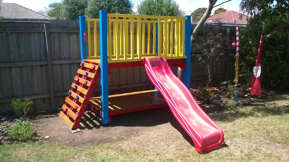 Essentially Odd Jobs Pic 1 - Childrens Cubbyhouse