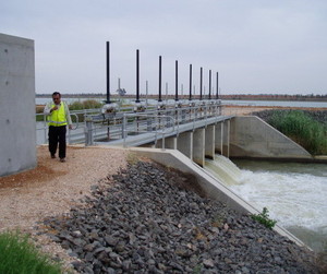 HydroPlan Pic 5 - Murrumbidgee Irrigation replacement of channels with pipes in horticultural zones independent design and contract documentation to Australias largest private water supplier