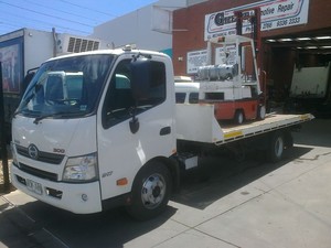 ES TOWING SERVICE Pic 2