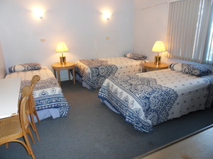 The Blue Mountains G'day Motel Pic 4 - Triple Room