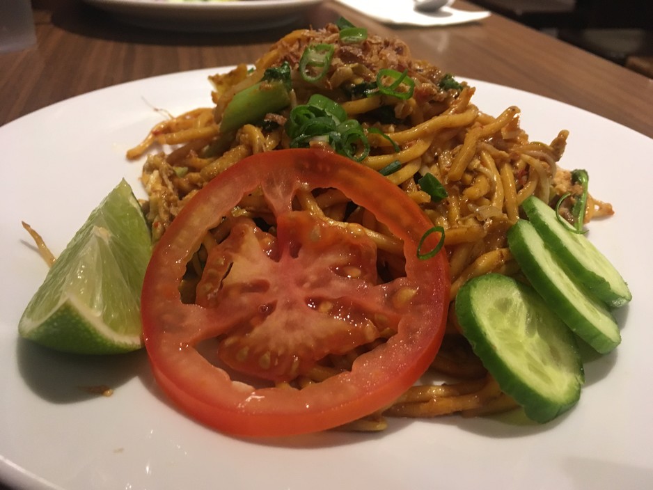 Mamak Pic 1 - mee goreng