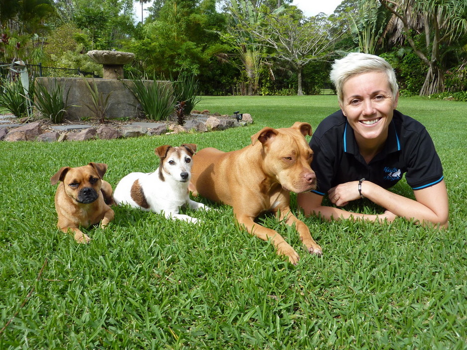 Kat's 4 Dogs Pic 1 - Katrina Boyd with her 3 dogs Kats 4 Dogs