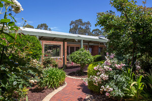 St Vincent's Aged Care Eltham Pic 2 - St Vincents Care Eltham