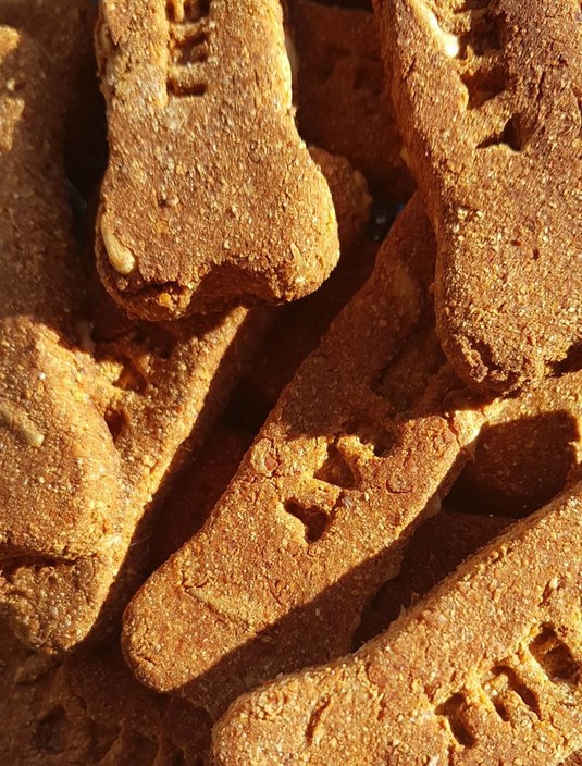 My Dogs Treats Pic 1 - Carrot and Apple baked biscuit bones delicious treats for dogs made from the finest organic human grade ingredients