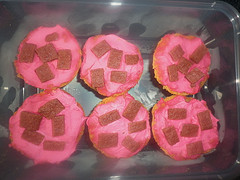 Gypsy's Gourmet Dog Treats Pic 2 - Beef Jerky Pupcakes