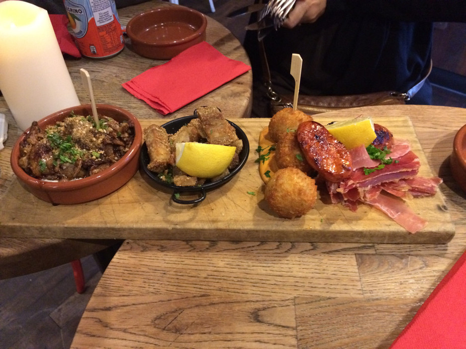 pinchos Pic 1 - Meat tasting platter