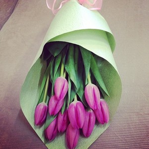 Belmont Florist Pic 2 - Pink Tulips Mum would love these for Mothers Day