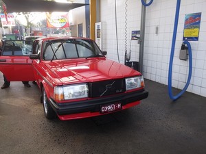 Squeaky Kleen Hand Car Wash Pic 4