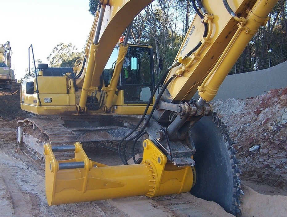 Earthmoving Attachment Tools Pic 1