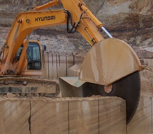 Earthmoving Attachment Tools Pic 2